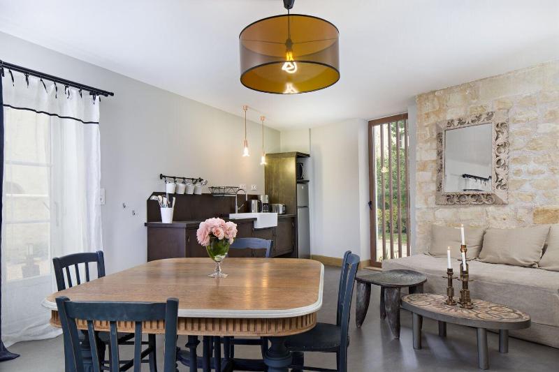 Les Suites Du Cha Teau image