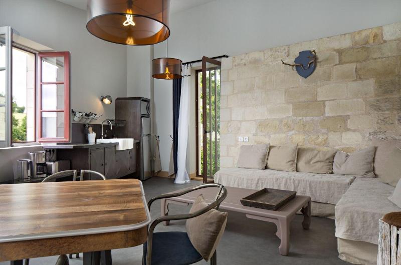 Les Suites Du Cha Teau image