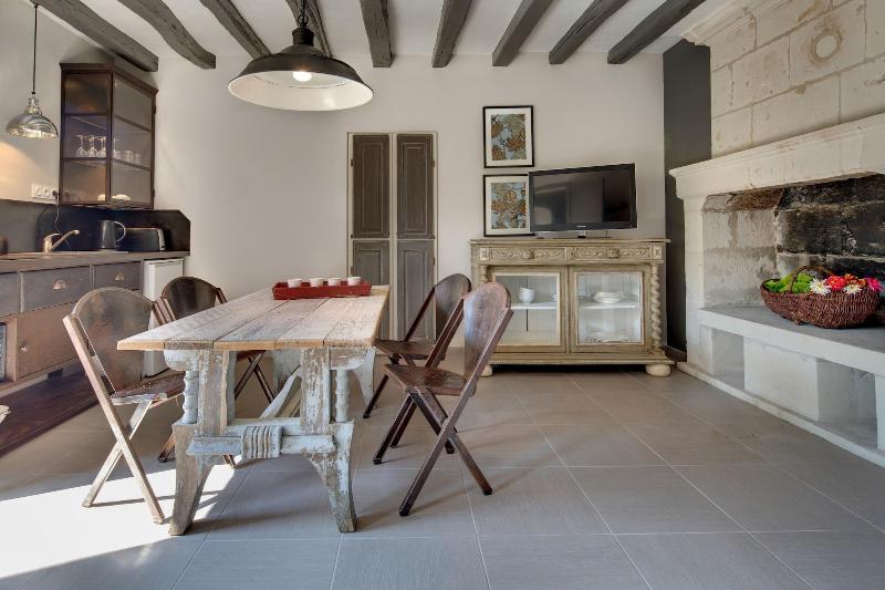 Les Suites Du Cha Teau image