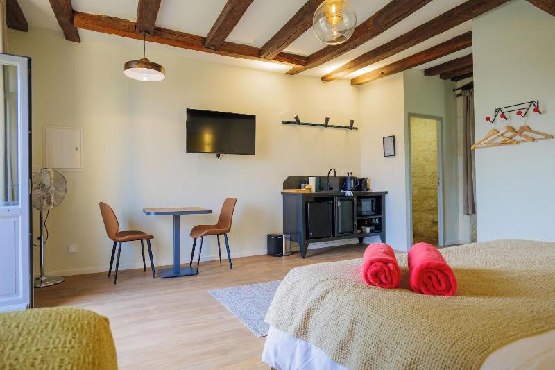 Les Suites Du Cha Teau image