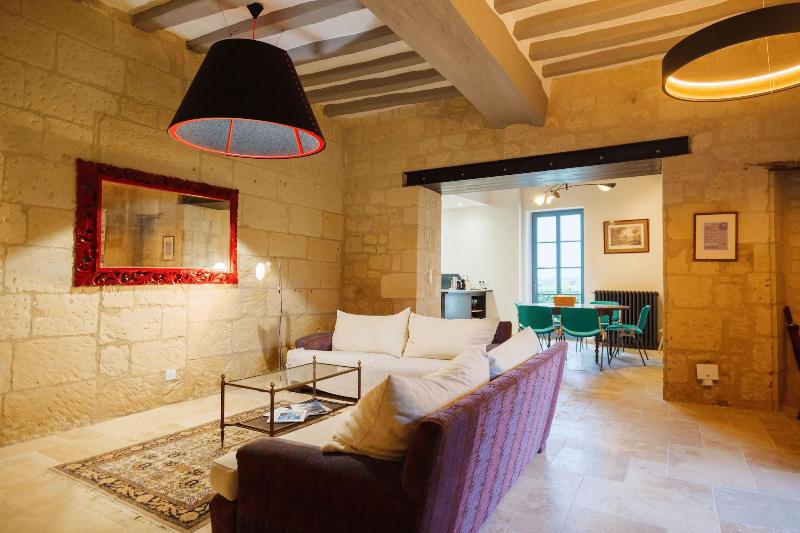 Les Suites Du Cha Teau image