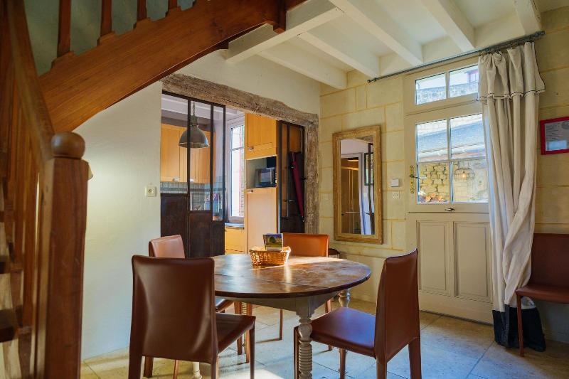 Les Suites Du Cha Teau image