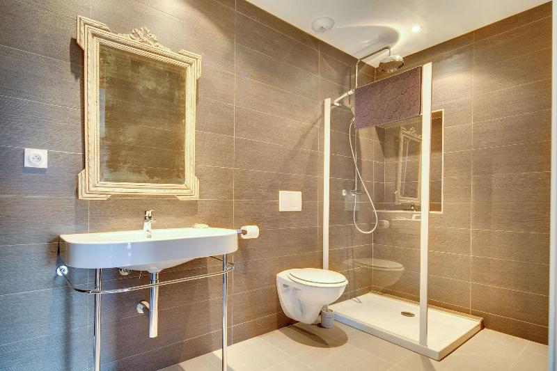 Les Suites Du Cha Teau image