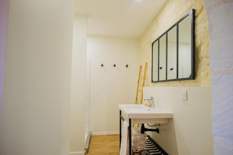 Les Suites Du Cha Teau image