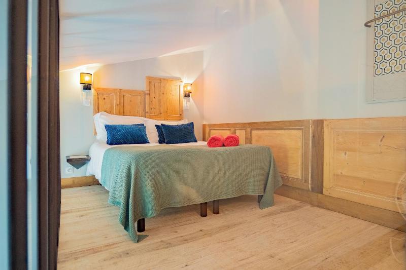 Les Suites Du Cha Teau image