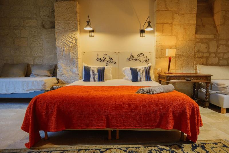 Les Suites Du Cha Teau image