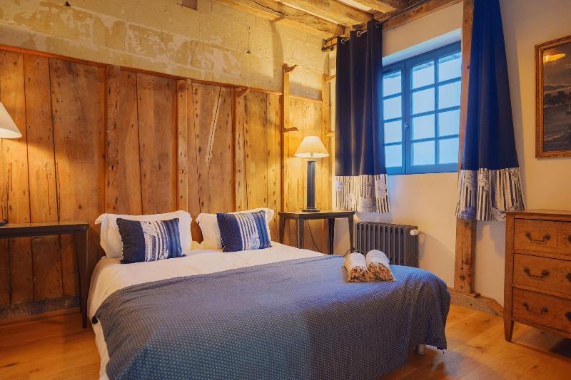 Les Suites Du Cha Teau image