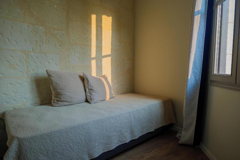 Les Suites Du Cha Teau image