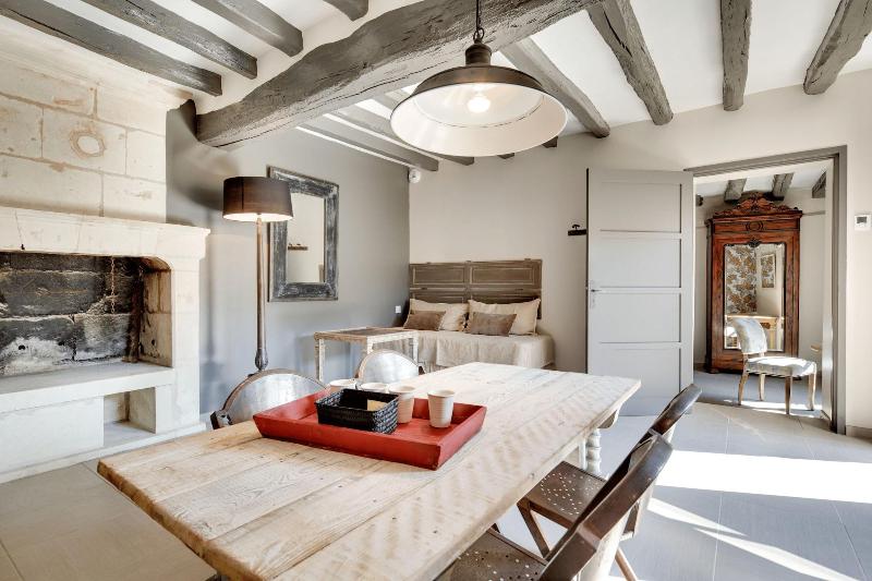 Les Suites Du Cha Teau image