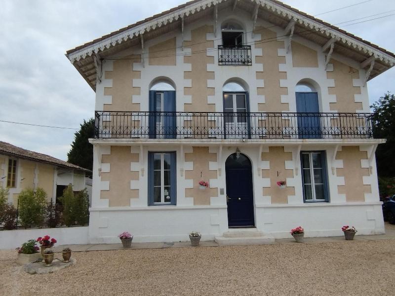 Chambre D Ha Tes Montplaisir image