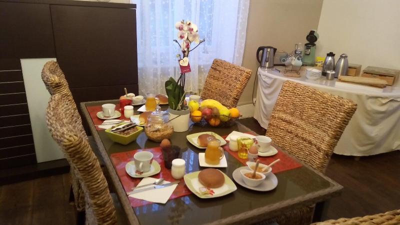 Chambre D Ha Tes Montplaisir image