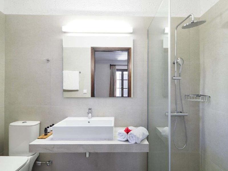Ambelos image