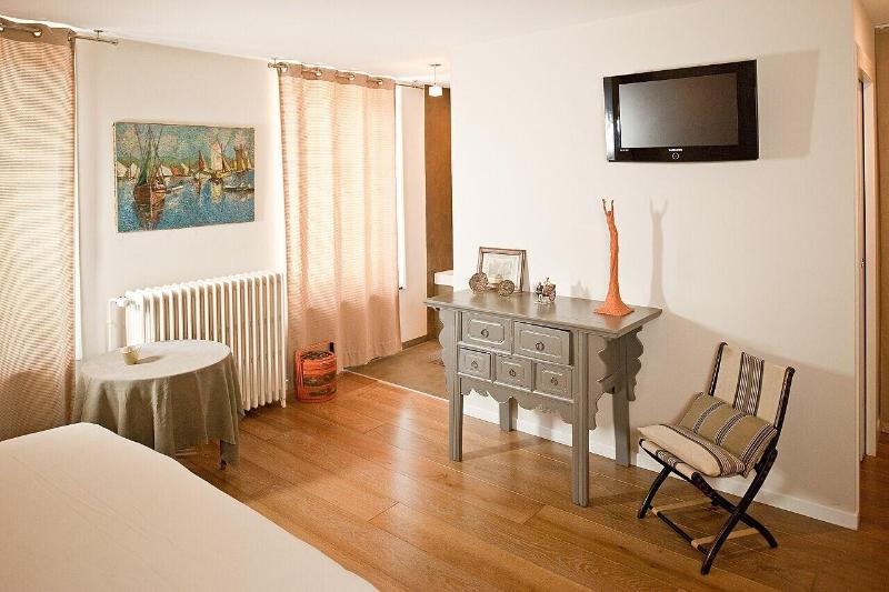 Maison De Myon image