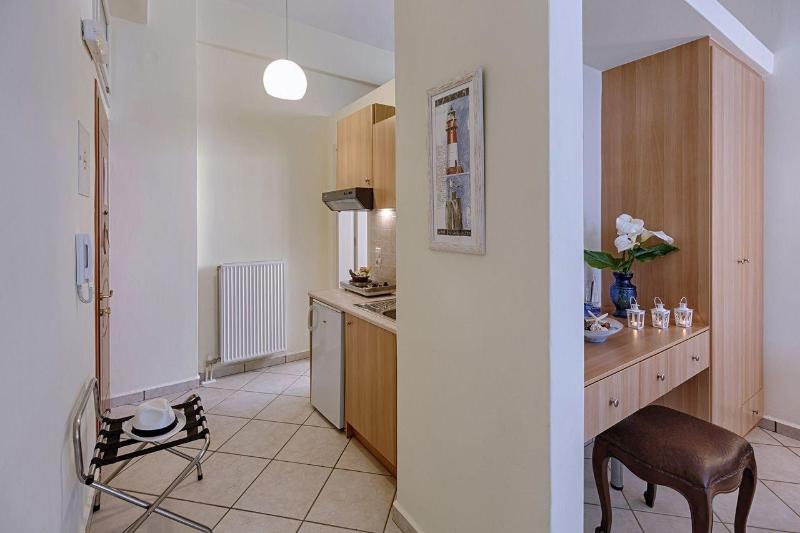 Antouanetta Apartments image
