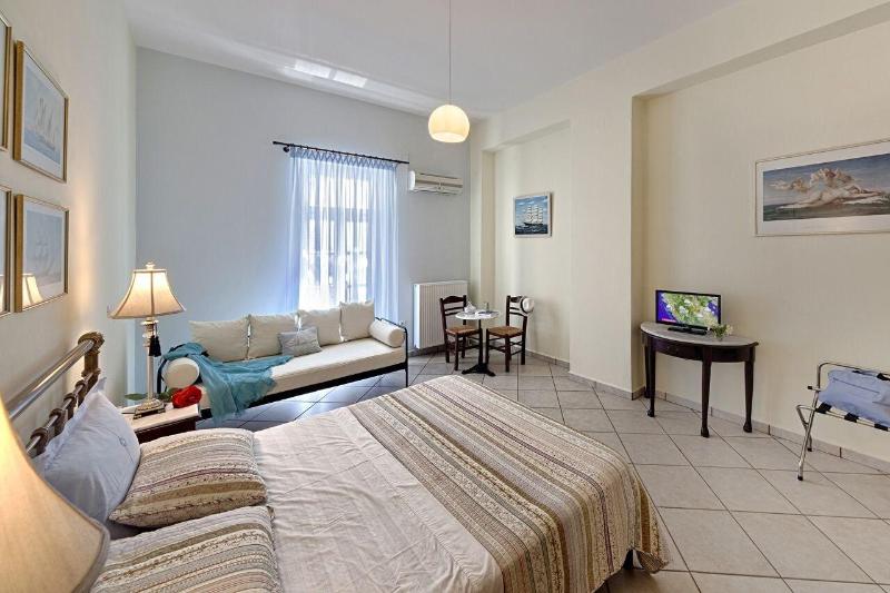 Antouanetta Apartments image