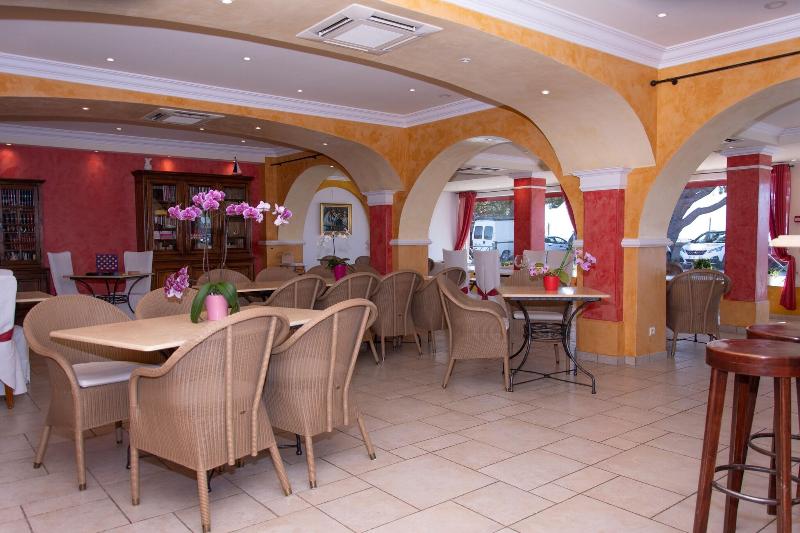 Hotel Spa La Villa image