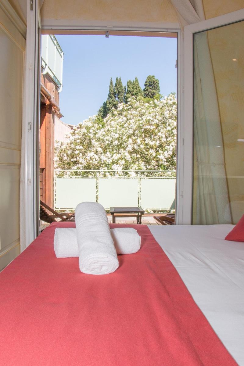 Hotel Spa La Villa image