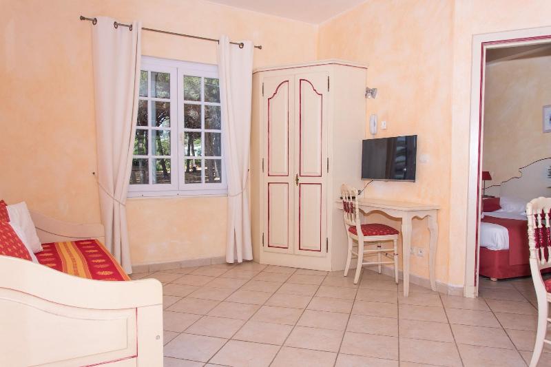 Hotel Spa La Villa image