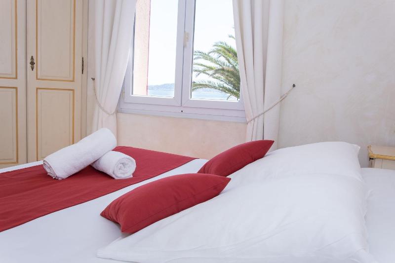 Hotel Spa La Villa image
