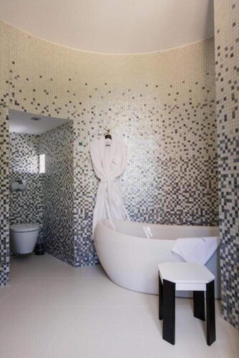 Cha Teau De Maraval image