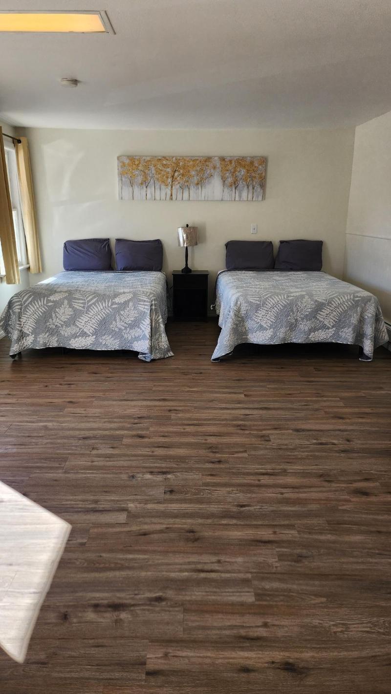 Golden Arrow Motel image