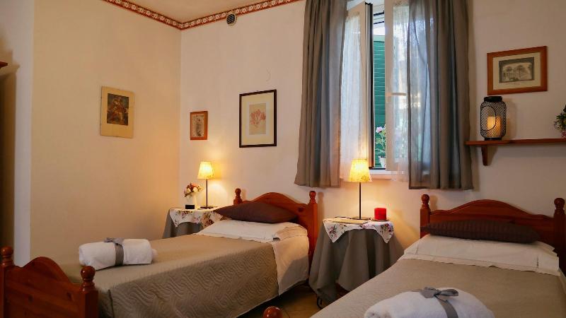 La Meridiana Affittacamere image