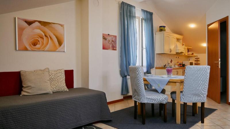 La Meridiana Affittacamere image