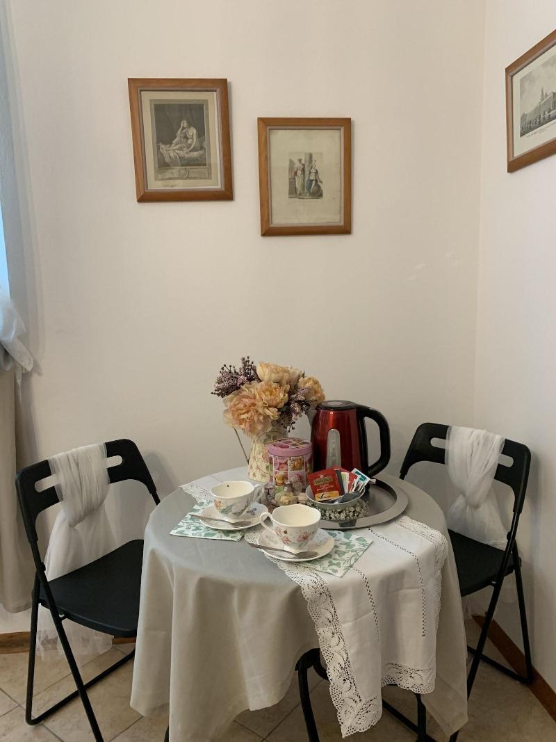 La Meridiana Affittacamere image