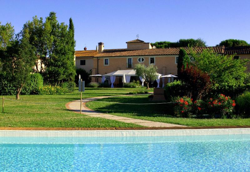 Le Colombaie Country Resort image