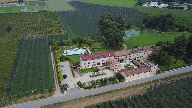 Belvivere Suites image