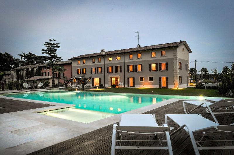 Belvivere Suites image