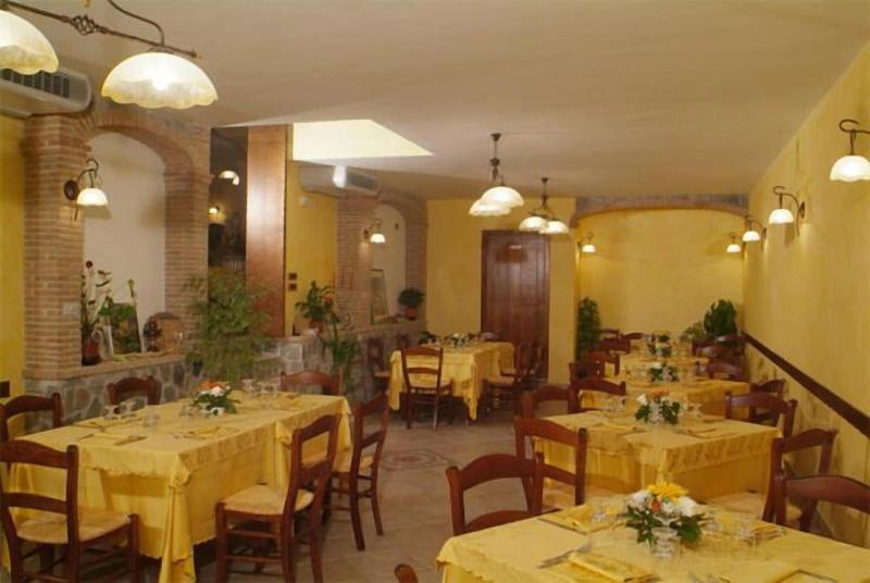 Il Frescale Country House image