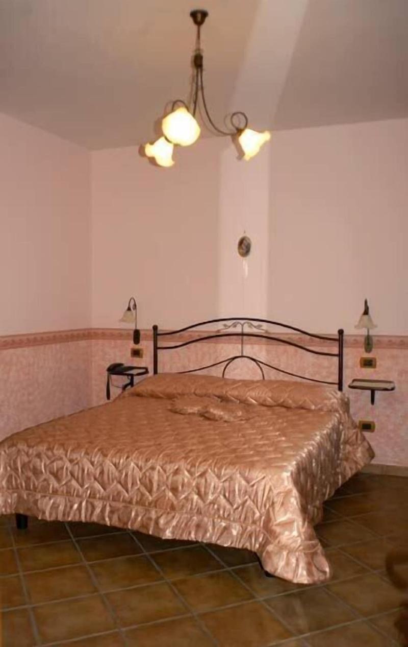 Il Frescale Country House image