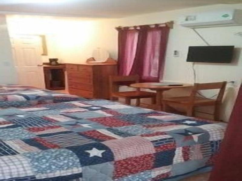 Sugar Patch Inn image