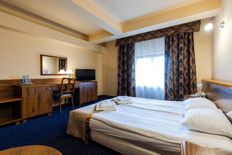 Hotel Marysin Dwa R image