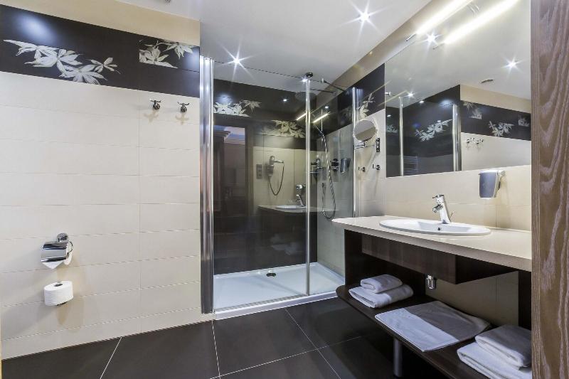 Hotel Festival image