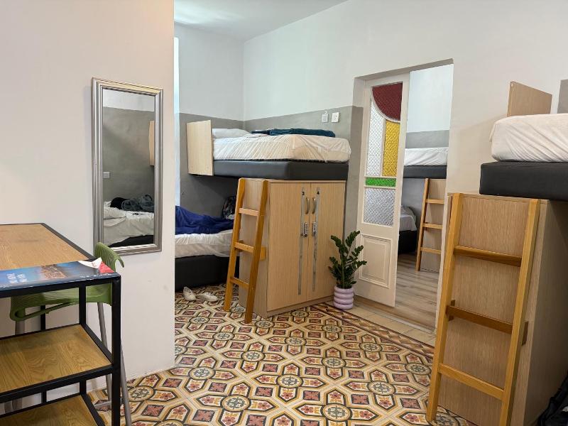 Hostel 94 image
