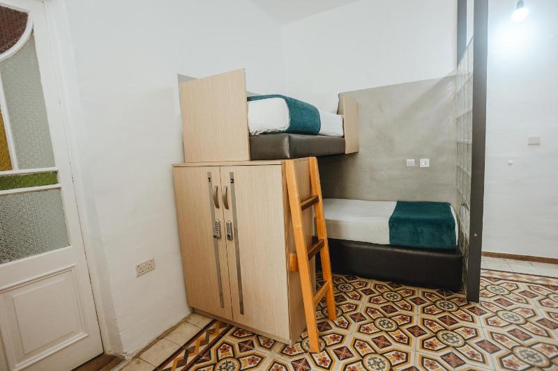 Hostel 94 image