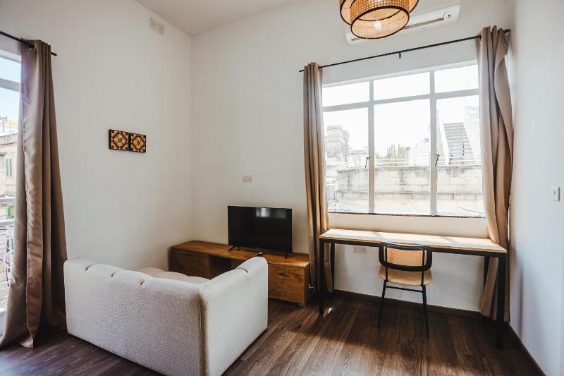 Hostel 94 image