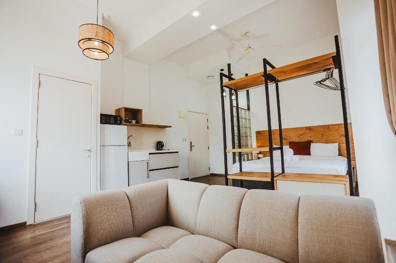 Hostel 94 image