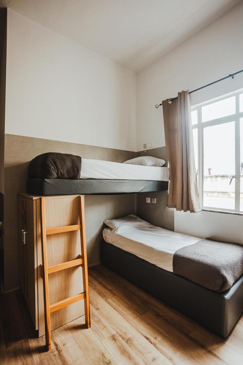 Hostel 94 image