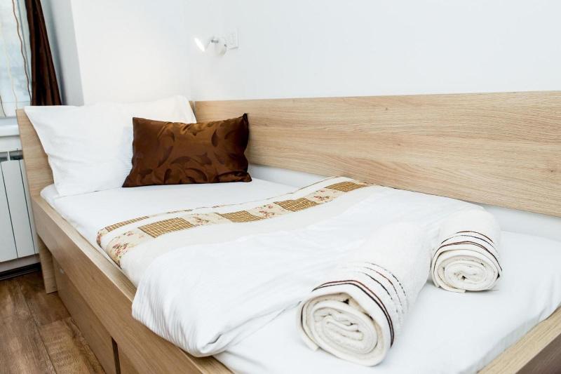 Guesthouse Bed 4 You image