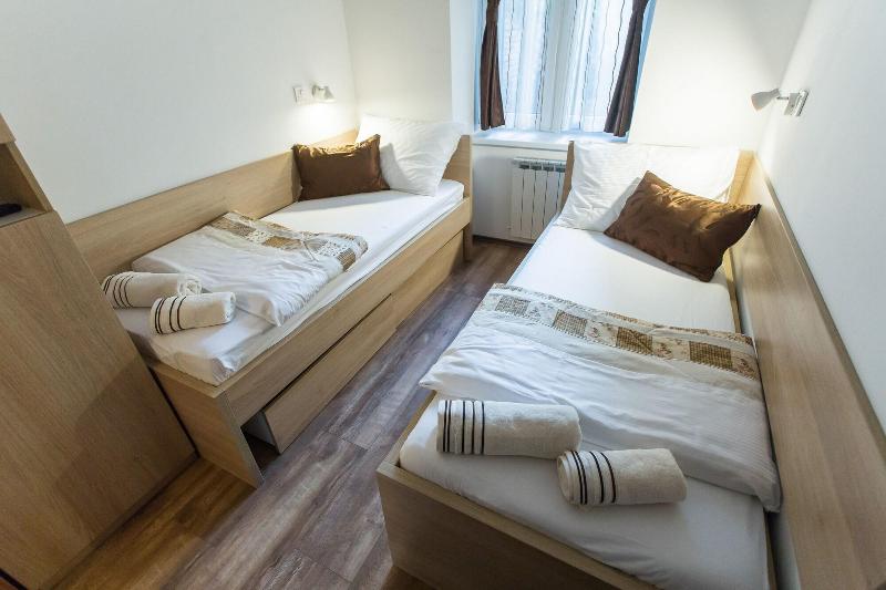 Guesthouse Bed 4 You image