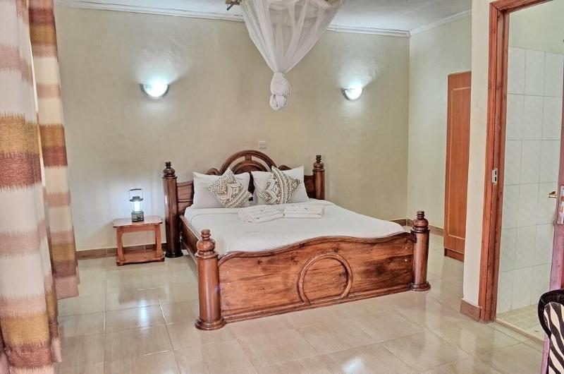 DOUBLE SUPERIOR WITH DOUBLE BED