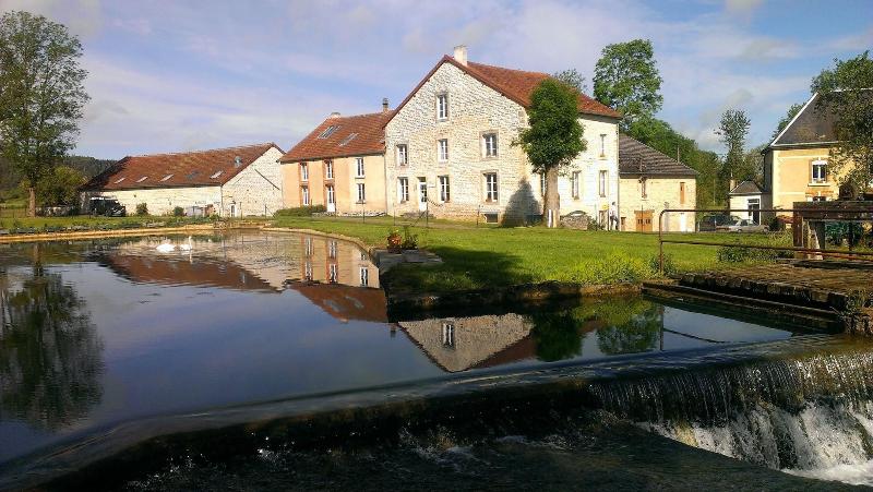 Maison Du Moulin De La Fleuristerie image
