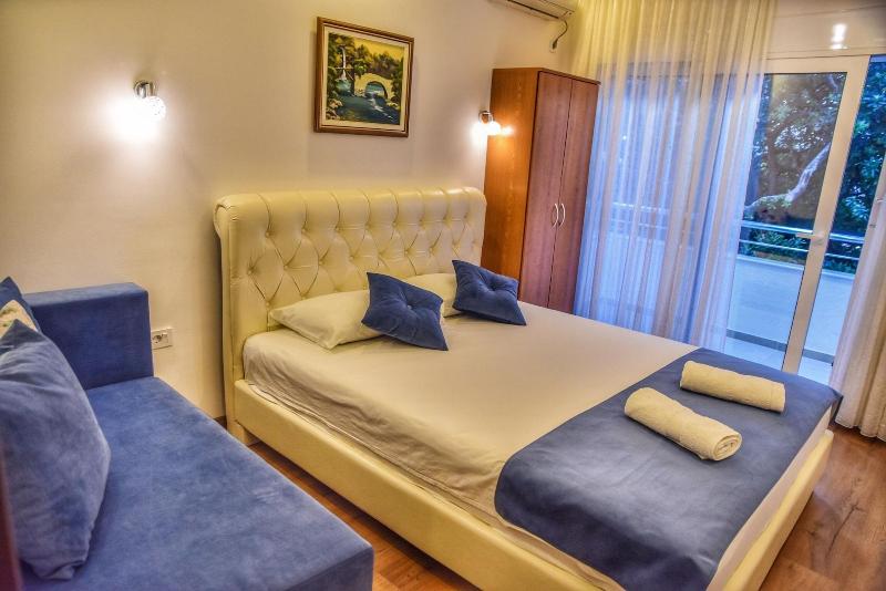 Villa Oleander image