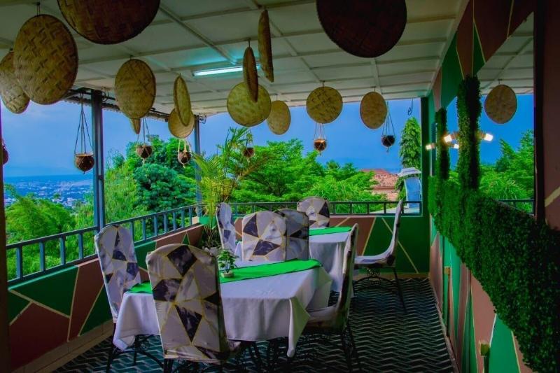 Gahahe Hills Hotel image