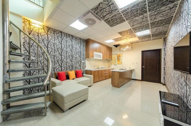 T T House image