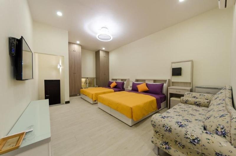 T T House image