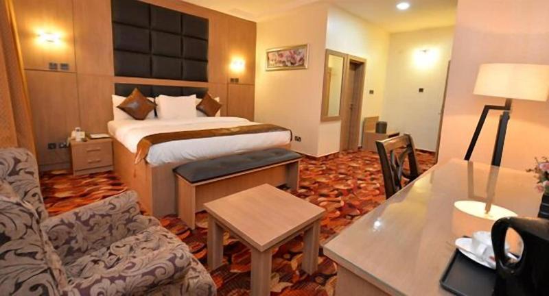Treasures Suites Conferences image